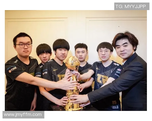 RNG在S15洲际赛中以88分稳居积分榜首位展现强大实力