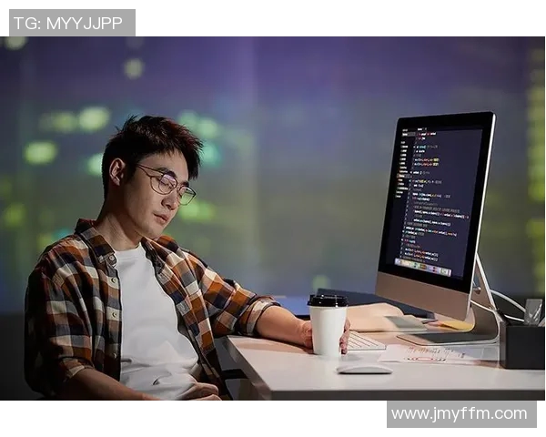 深度探讨刘娜在CSGO职业生涯中的成长与挑战分析